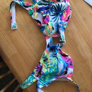 No Boundaries swim top bikini top
